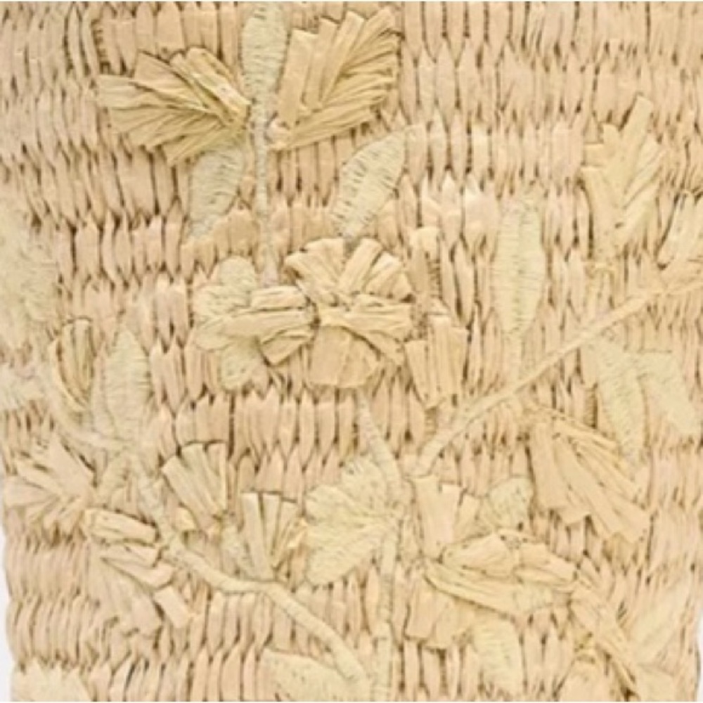 ZARA Straw Bag with Floral Embroidery in Light Beige. Brand new! - Picture 8 of 8
